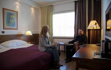 Фото номера Двухместный номер с 2 отдельными кроватями Отель Hotel Inari г. Инари 19
